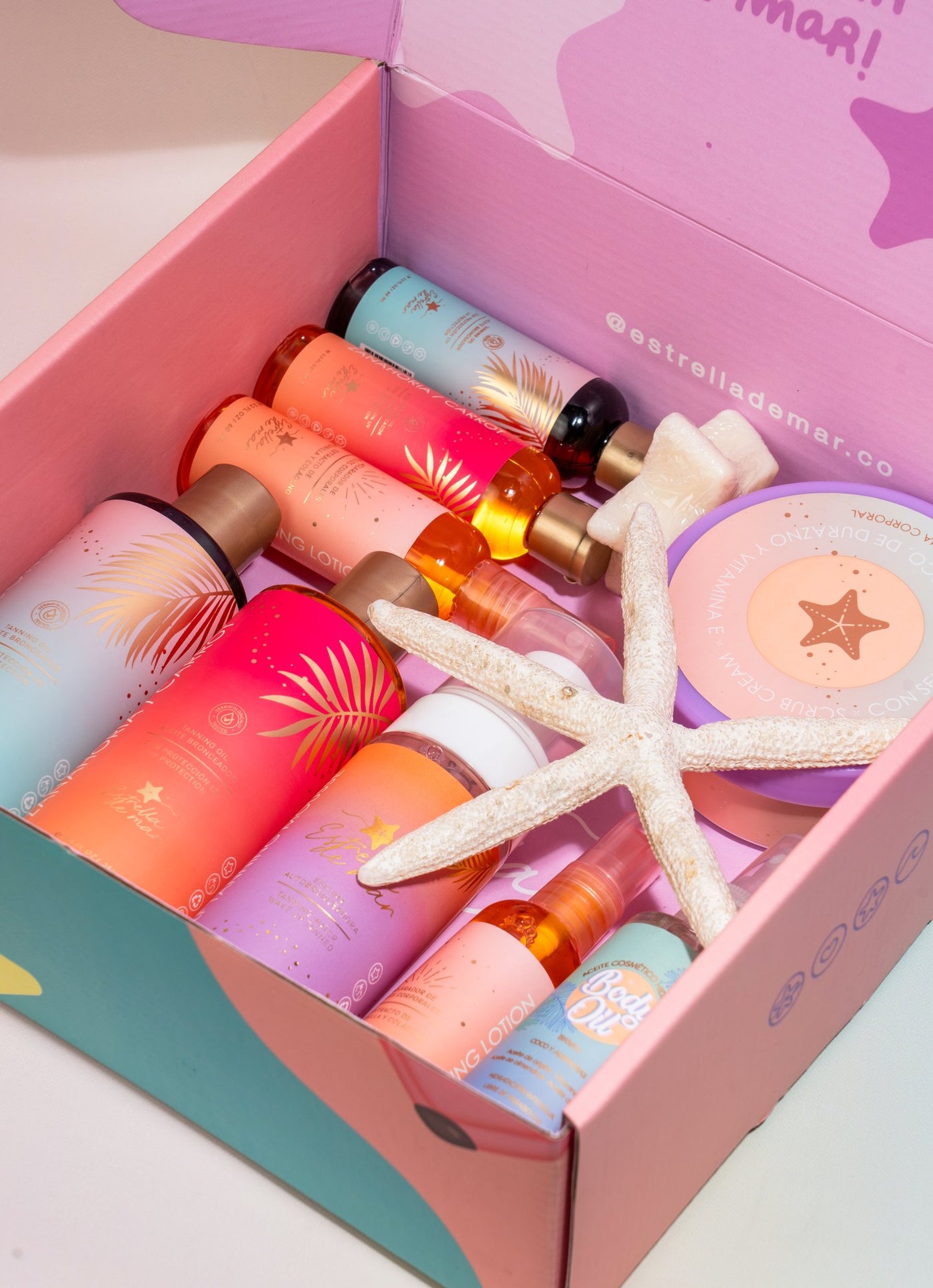 Summer Box de Estrella de Mar abierta con la línea completa de productos